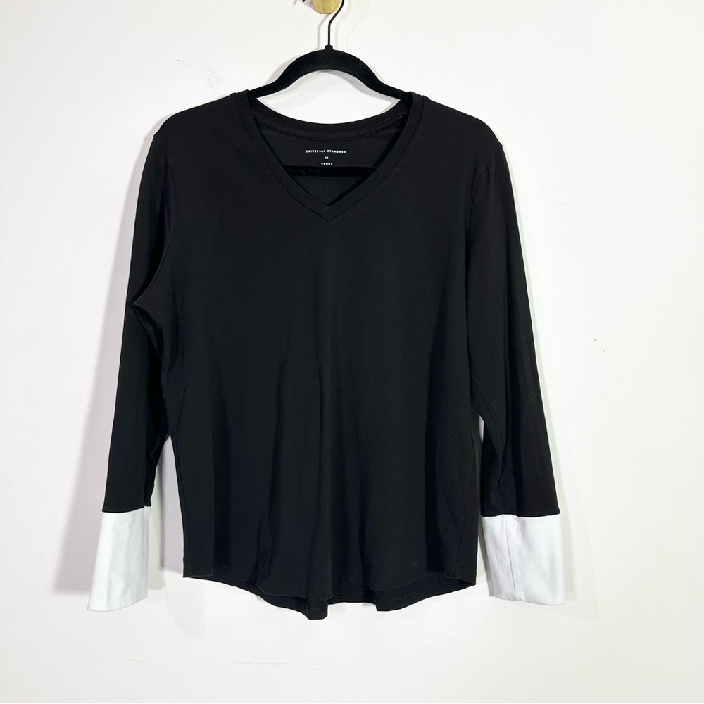 Universal Standard Rhine Black White Colorblock V-Neck Long Sleeve Tee Shirt